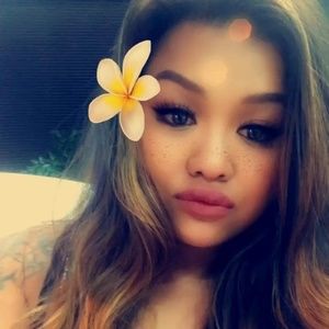 Meet your Posher, Suphatra